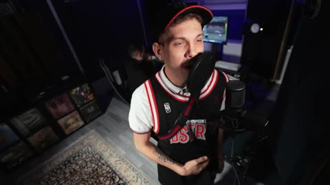 Costa Quanta - Im Moment (((Legendär Rap Mukke 2025 Video )