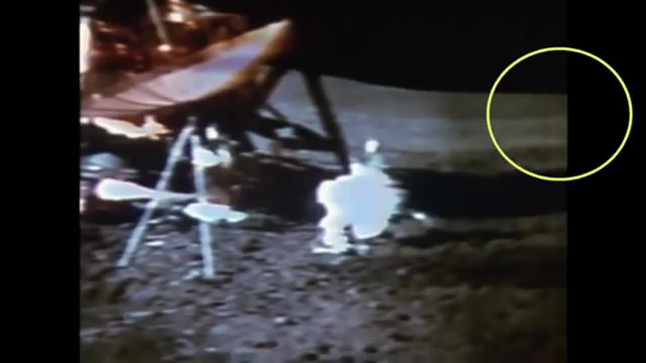 NASA MOONS THE WORLD - Bill Cooper