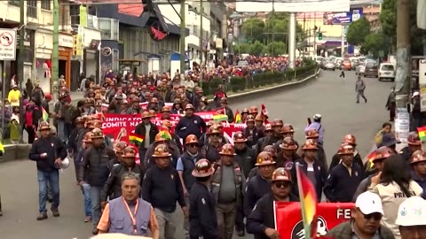 Bolivian miners clash with police during fuel subsidies march