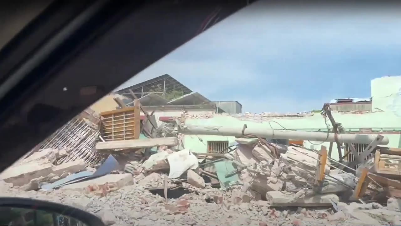 On the road with Joe traveling through Mayan Mar showing more earthquake devastation.