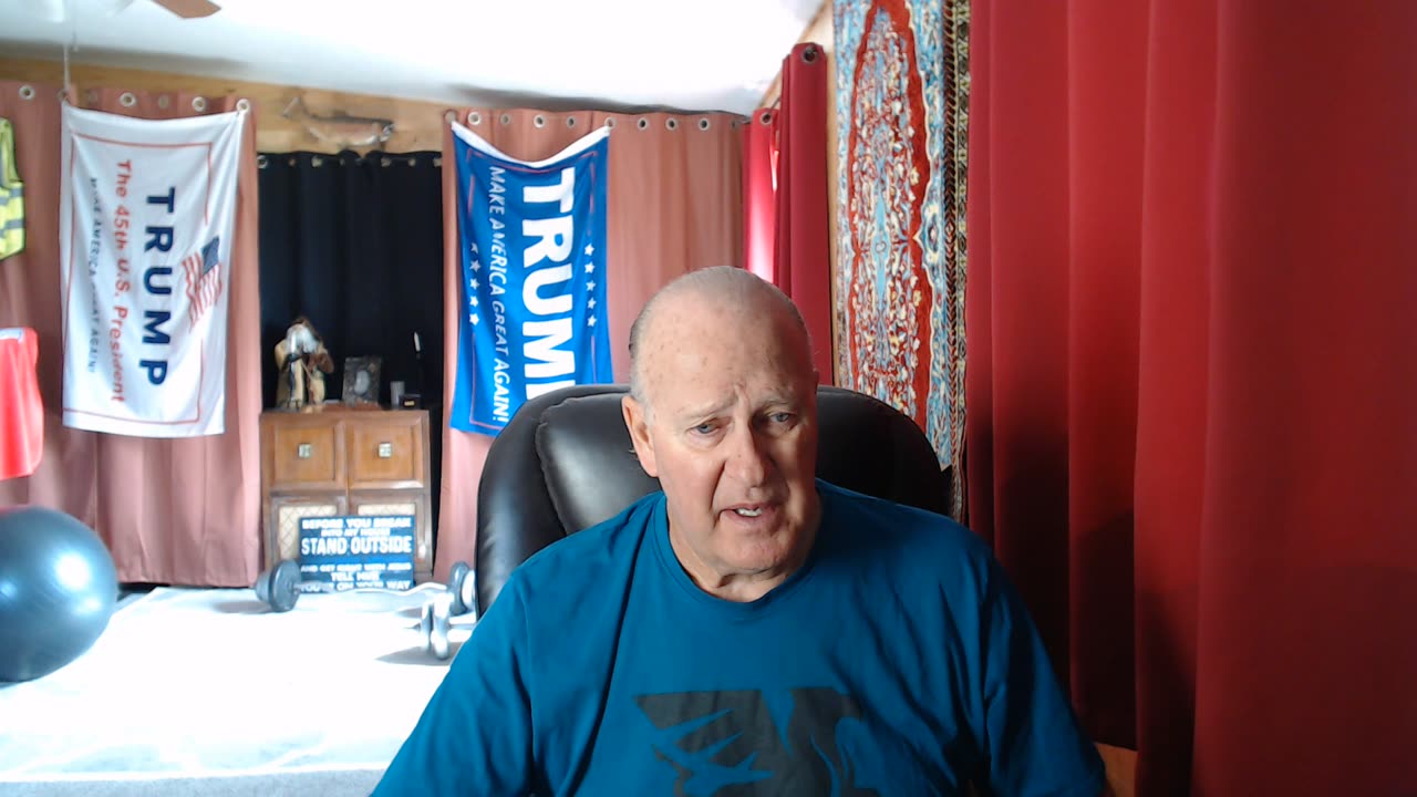 FDA Issues Urgent Warning Over Counterfeit Ozempic for Diabetes and Weight Loss/81-year-old Waitress Couldn’t Retire, so a Stranger Raised Over $300K for Her