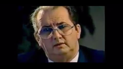 Jordan Maxwell - The SAME MONEY finances BOTH SIDES of a conflict.