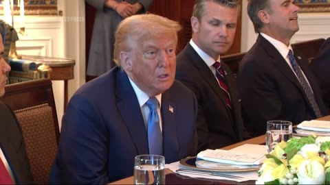 Trump says the US must send more weapons to Ukraine