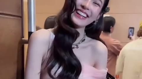 #BlankTheSeries #Orm #LingLing #Entertainment #funny #comedy #viral #Shorts #Trend