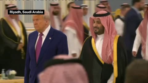 Trump Arrives at US-Saudi Leaders' Summit Location