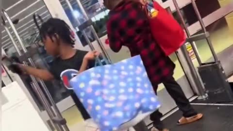 Diversity looting young