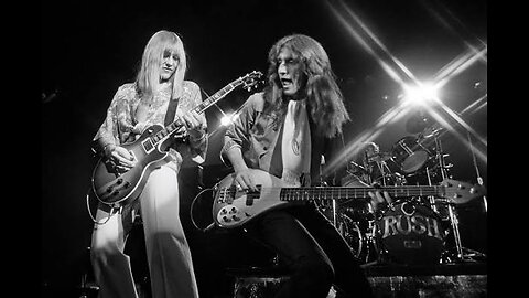 BASTILLE DAY ~ RUSH ( LIVE )