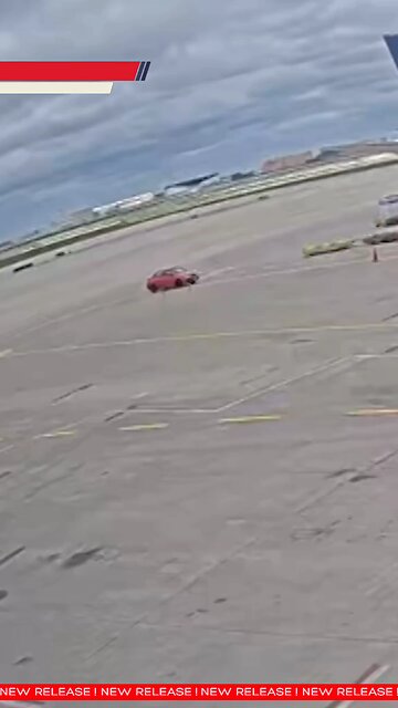 Delivery driver enters restricted zone near planes @ Chicago O’Hare before being stopped. #japdmedia