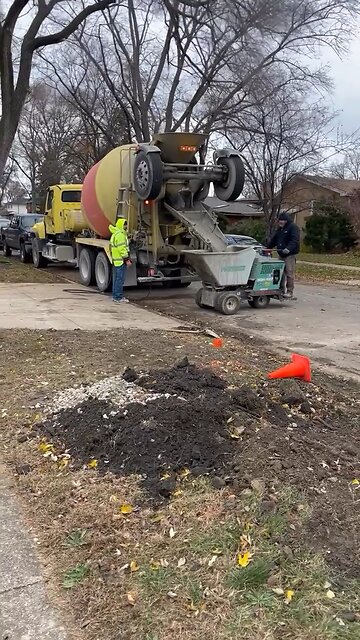 Chicago Fix and Flip. New Concrete Driveway and Patio being poured!