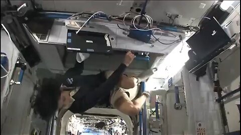 ISS Tour: Kitchen, Bedrooms & The Latrine