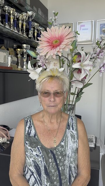 Beautiful women hairstyle