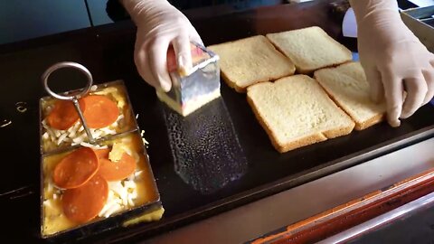 콤피네이션 피자 토스트 Combination Pizza Toast - Korean street food