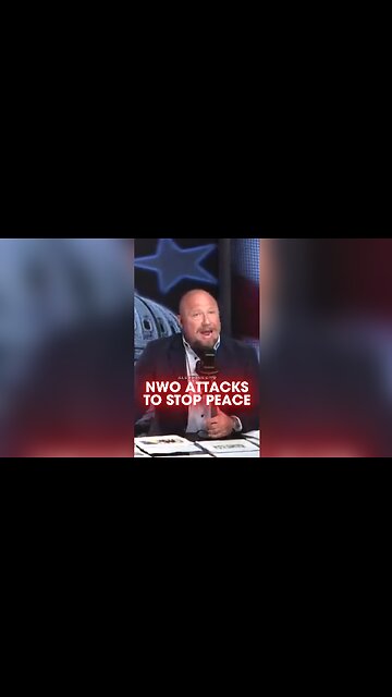 Alex Jones: Globalists Could Stage False Flags To Stop Trump's Peace Plan - 8/15/25