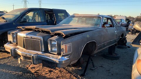 1978 Chrysler Cordoba Junkyard Tour