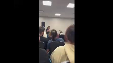 Me Singing at Kami Con Hai