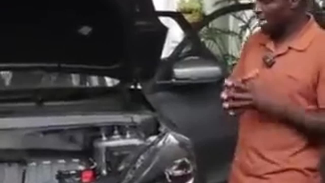 THIS MAN INVENTED A TESLA KILLER, PEOPLE WANTS HIM DEATH.