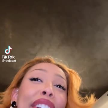 Controversy Unleashed: Doja Cat Mocks Sydney Sweeney's Ad