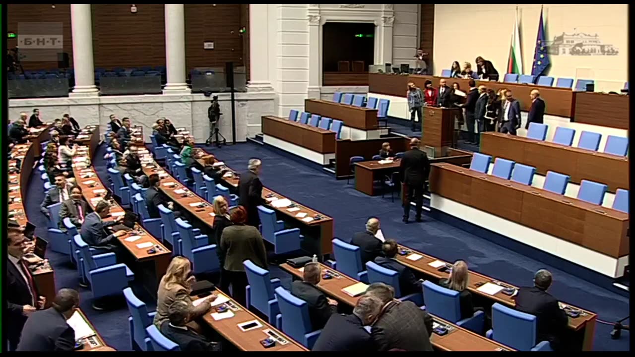 Новите депутати на ПП Величие полагат клетва в Народното събрание