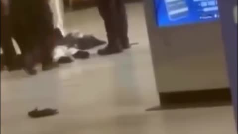 Suspect in custody after shooting at Holyoke Mall