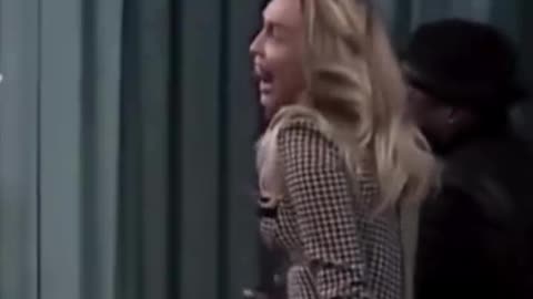 Reptilians caught on camera? 🦎📹