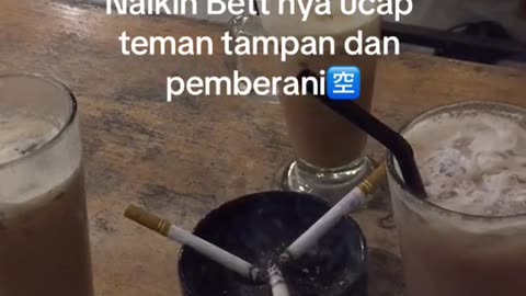 Kasih naik kawan atau kita tinggal kawan