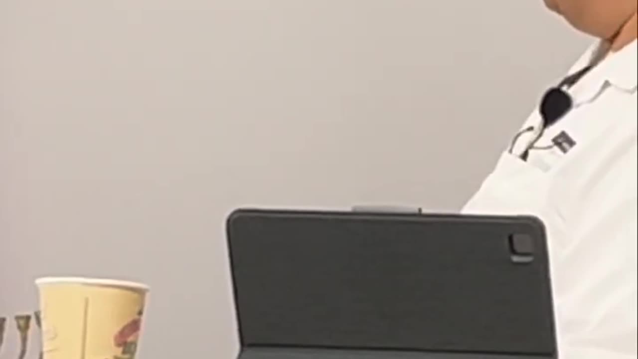 Live Like Royalty: Conquer Your Workplace, Embrace Your Kingdom!