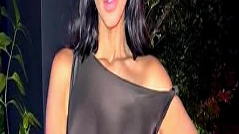 Vicky Pattison Praises Flattering Maxi Dress F