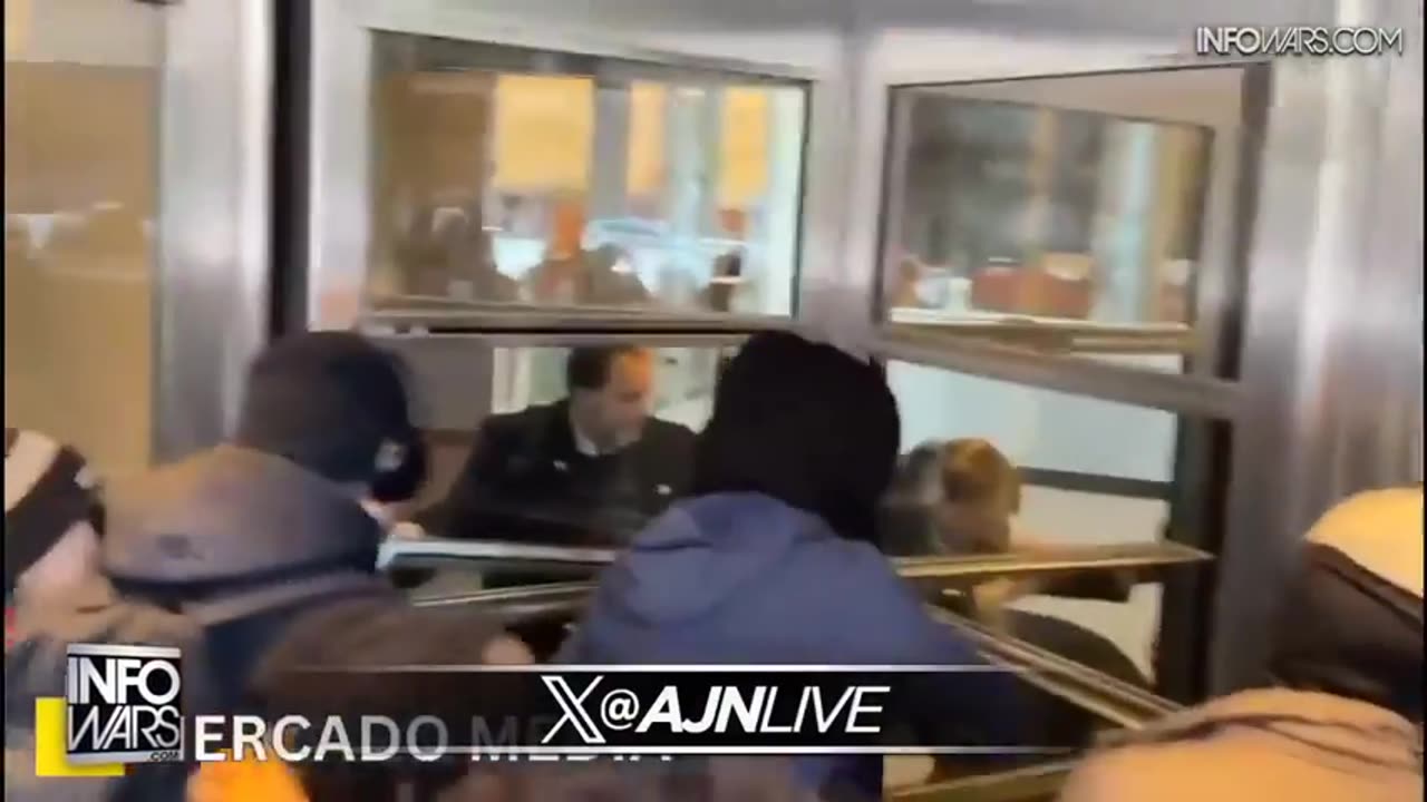 WAR ROOM (Full Show) Wednesday - 1/7/26