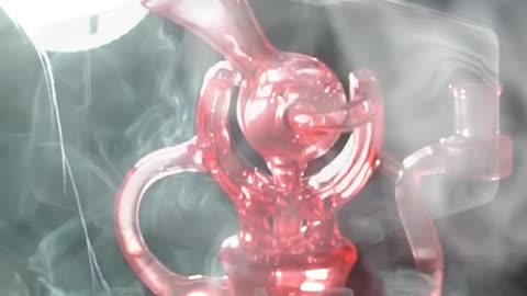 🌀Twist, turn, and glow up! The IC Glass Neon Color Multi-Tubes Recycler isn’t just a piece