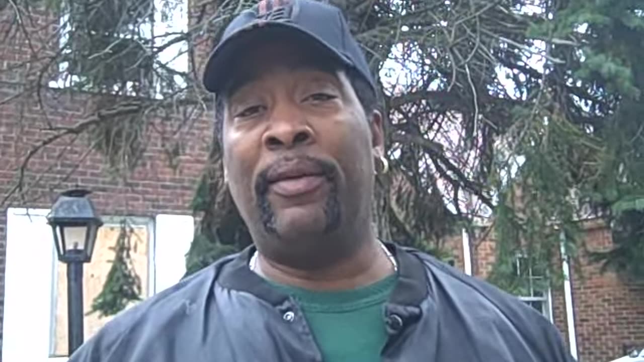 another look for j gates IN THE UK, on the SHEA SHOW