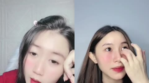2 girls Vietnam