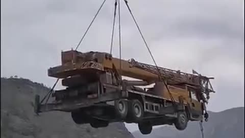 Isn't This the Craziest Construction Ever Seen? 🤯🇨🇳
