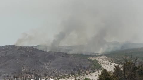 LIVE: Smoke from wildfires billows over Greece's Rhodes
