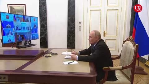 Trump Challenges Putin as Russia Threatens US with World War III and Nuclear Weapons