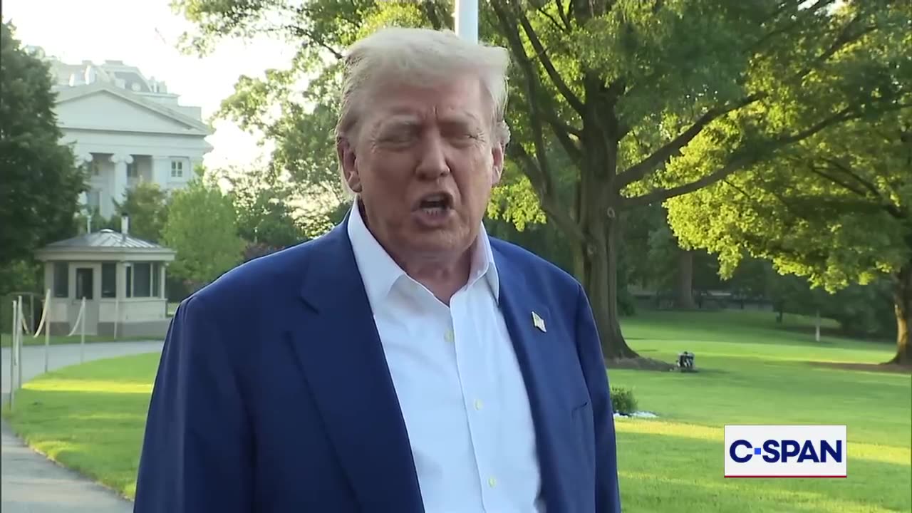 Trump Slams Israel & Iran Strategy “They Don’t Know What They’re Doing!