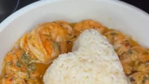 Cooking Butter garlic shrimp with rice