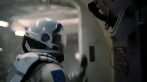 Those are not Mountains, those are Waves | Interstellar
