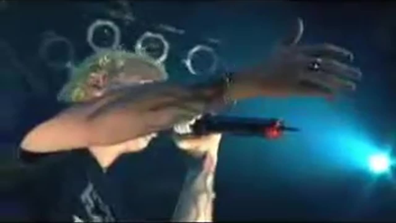 Linkin Park - Crawling - Live in Las Vegas 02 02 2001