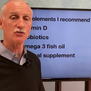 4 Supplements Everyone Should Take
