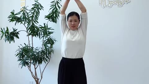 718.小燕飛飛飛