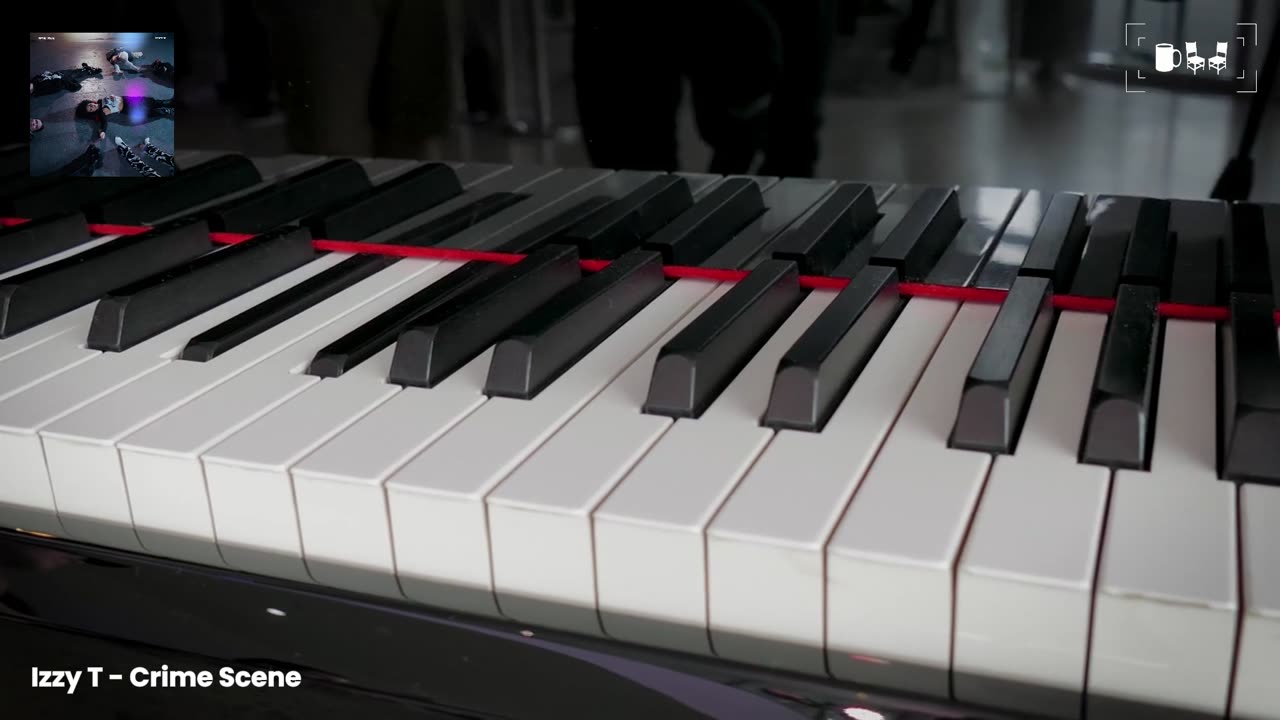 Cupchairs Discovers - 'Crime Scene' (by Izzy T)