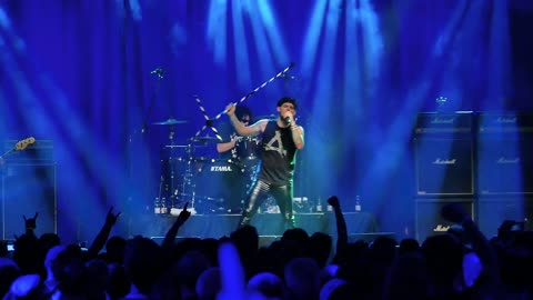 Condition Critical - Quiet Riot (live)