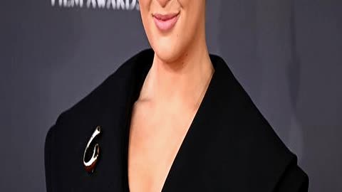Mollymae Hague Warns Fans of Deepfake Perfume Ad