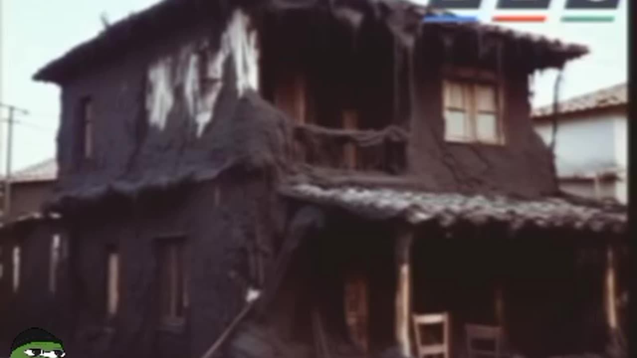 IN THE 90s AN ISOLATED EARTHQUAKE & INVASIVE BLACK MOLD THAT TOOK OVER A TOWN & THE BLACK GOO MONSTERS THAT FOLLOWED