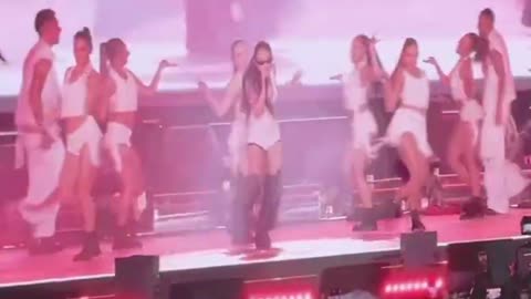 Blackpink Jennie World Tour Deadline 4