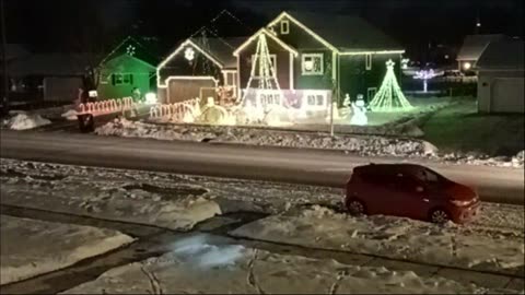 Christmas House live music and lights