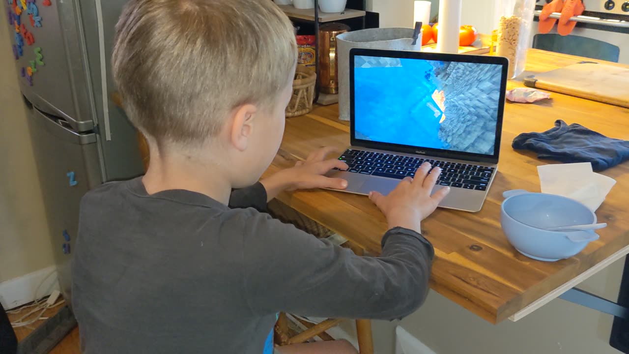 Minecraft at the new breakfast bar