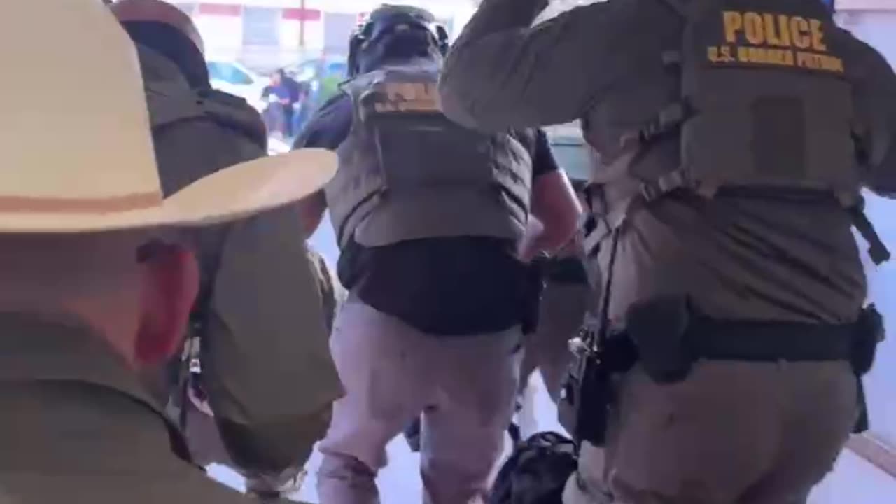 DHS made a surprise visit to a Home Depot in LA