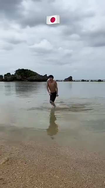 ISSEI funny video🤣🤣 Winter Sea #shorts