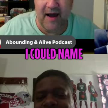 5 Famous Canadians: Drake, Bieber, & More!